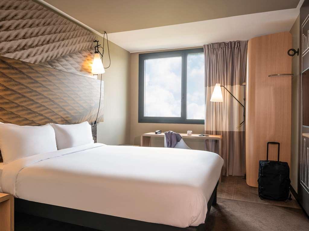 Hotel Ibis Gonesse Le Bourget Pokoj fotografie